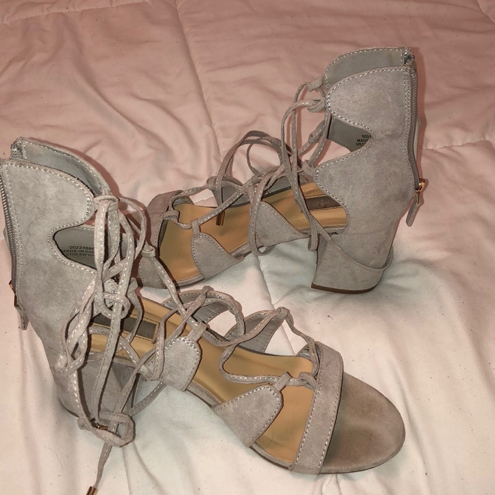 laced up heels with thick heel!!